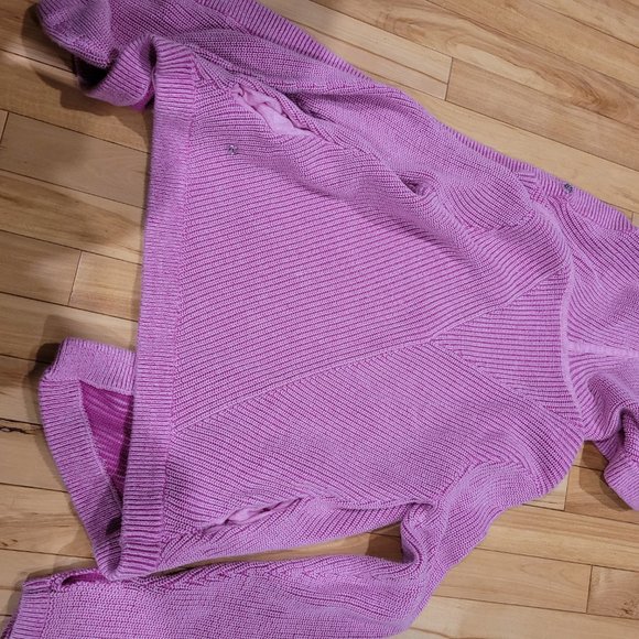 Ivivva sweater - Picture 2 of 2